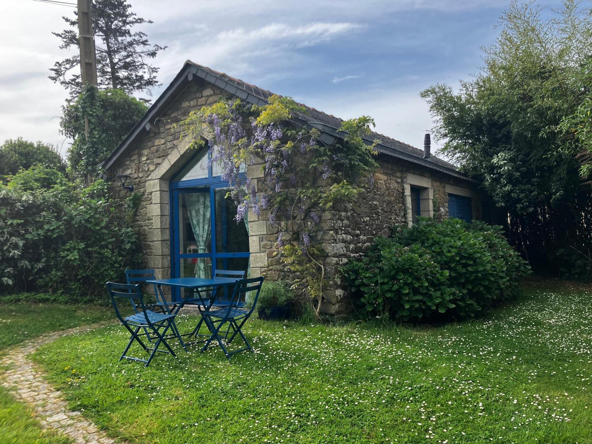 Ar Couette Bed & Breakfast Bono Екстериор снимка